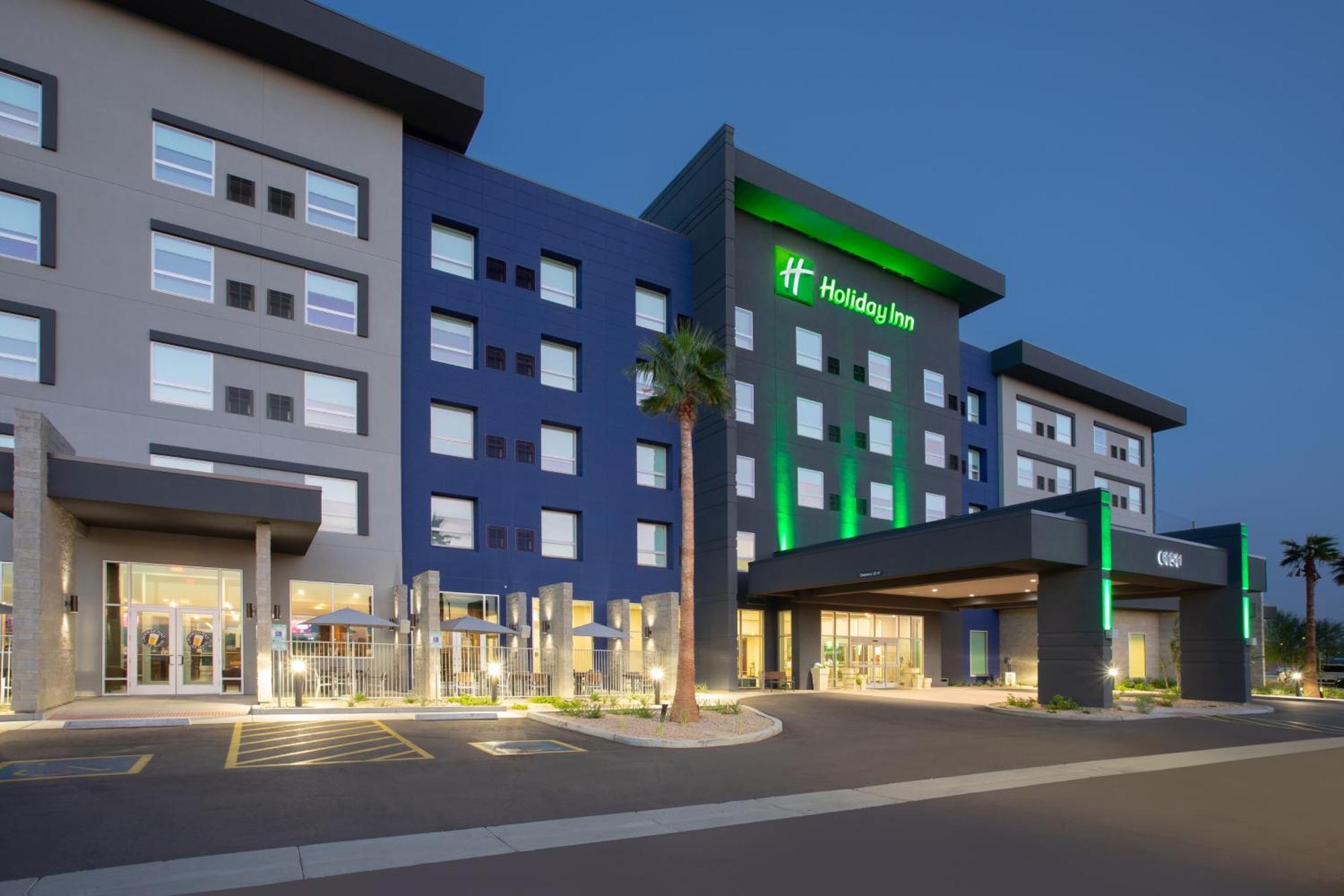 Holiday Inn Glendale - Stadium & Ent Dist By Ihg Zewnętrze zdjęcie