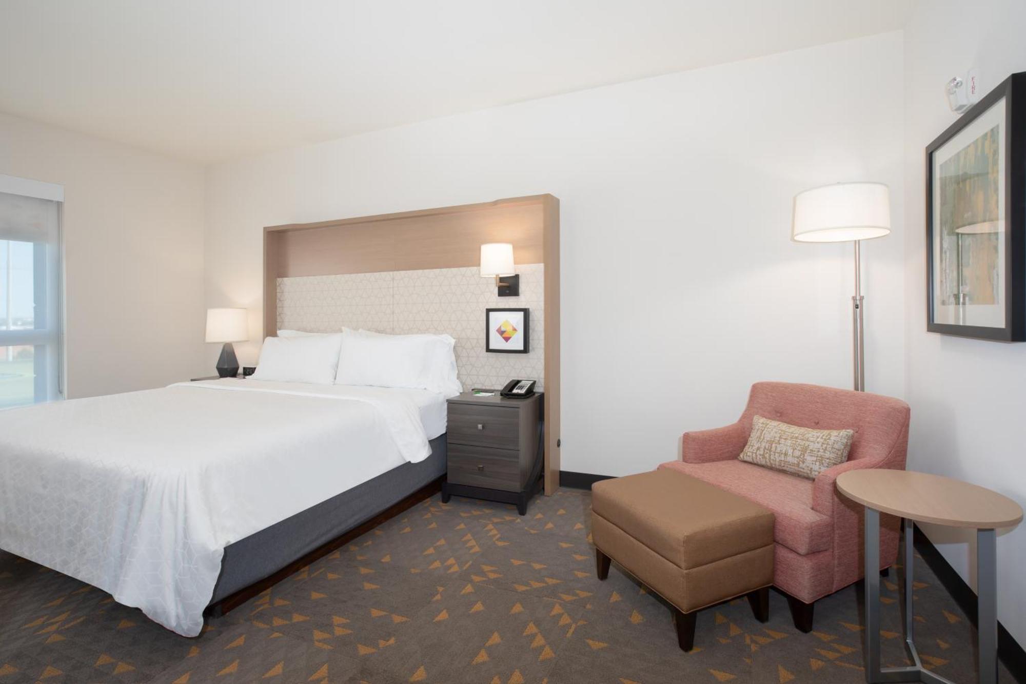Holiday Inn Glendale - Stadium & Ent Dist By Ihg Zewnętrze zdjęcie